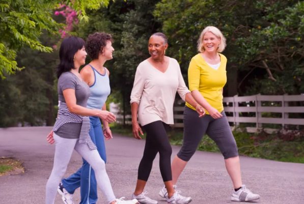 tap-the-duc-tai-vien-duong-lao